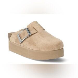 Madden NYC buckle, platform, clog women’s 9